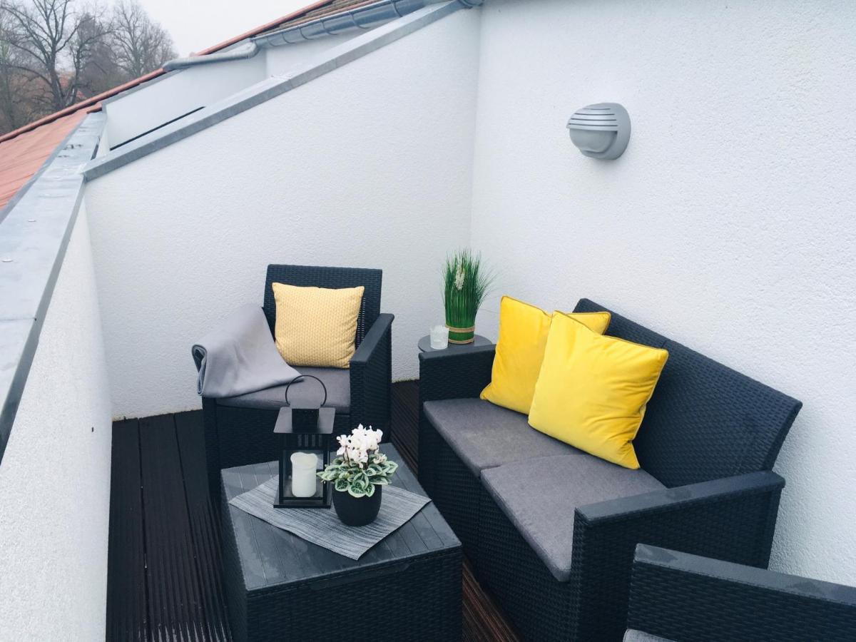 Pension Seecafé Zarrentin am Schaalsee Bagian luar foto