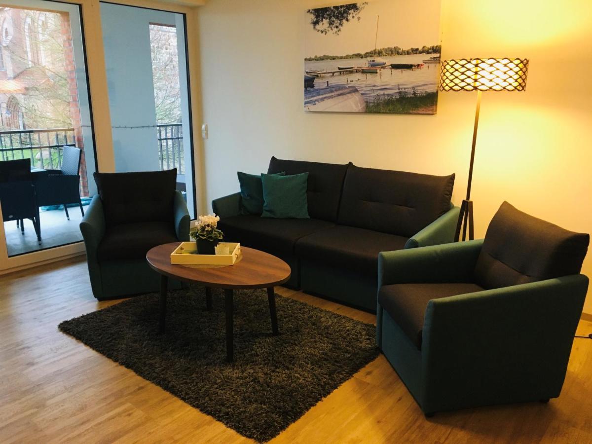 Pension Seecafé Zarrentin am Schaalsee Bagian luar foto
