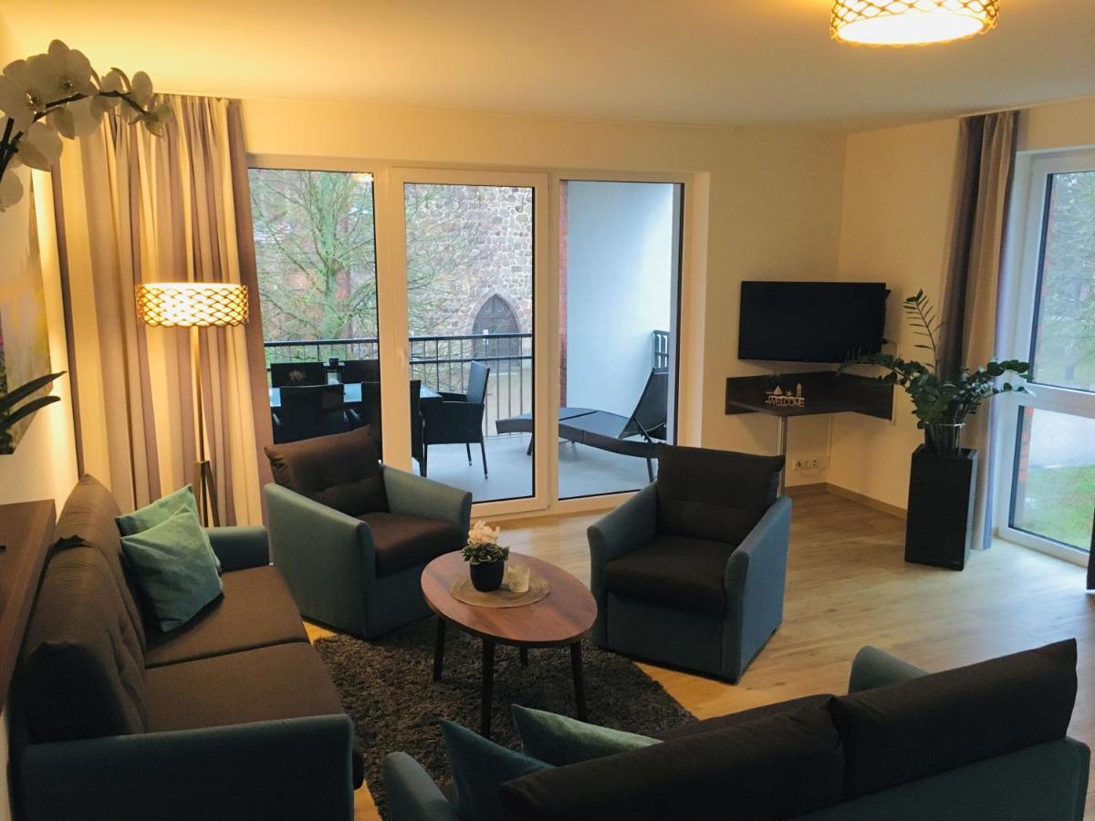 Pension Seecafé Zarrentin am Schaalsee Bagian luar foto